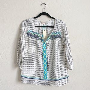 Skies Are Blue Women’s Blouse Size Medium